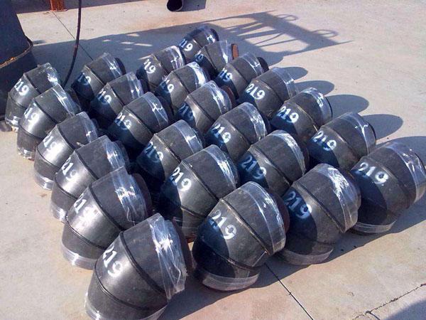 聚氨酯保温管件